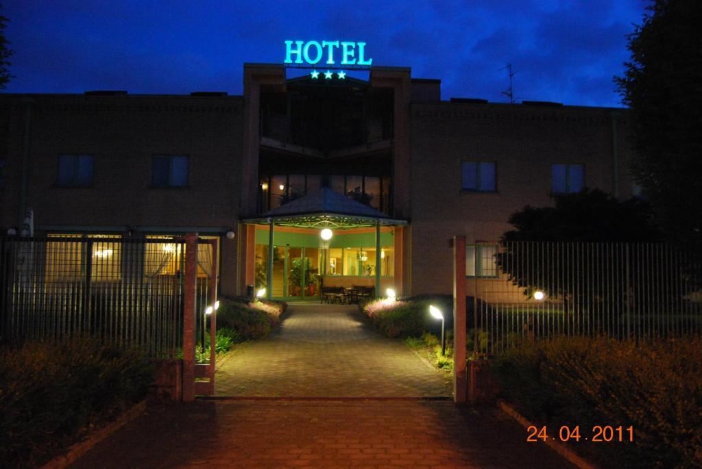 Hotel Vecchia Brianza à Seveso Extérieur photo