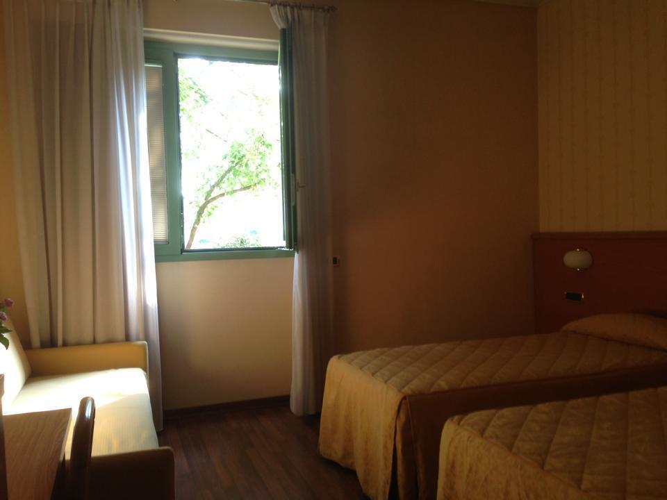 Hotel Vecchia Brianza à Seveso Extérieur photo